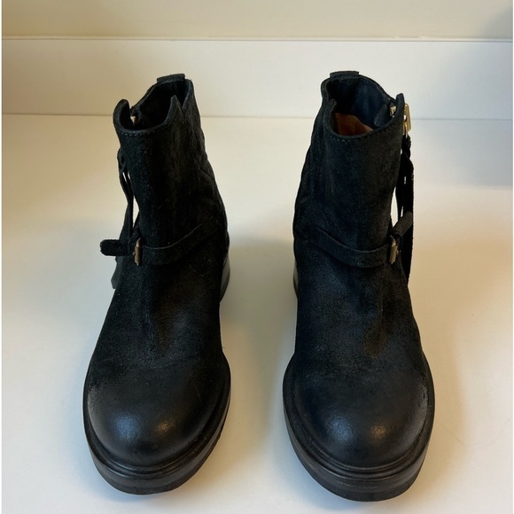 Buttero Side Zip Up Booties. Excellent Condition. Size 7 - Picture 7 of 8